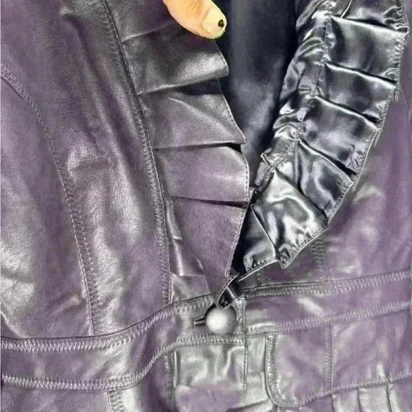 Like New condition, Bagatelle size small, women’s purple vegan leather jacket. - Picture 3 of 13